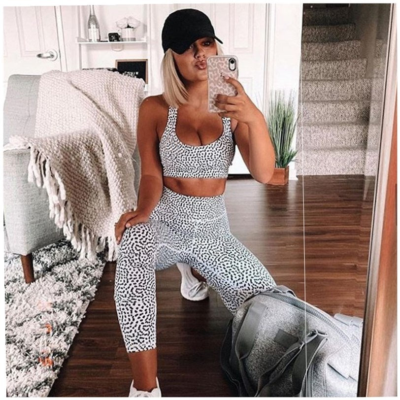 Pure Color Yoga Wear Sports Suit anassiri.com