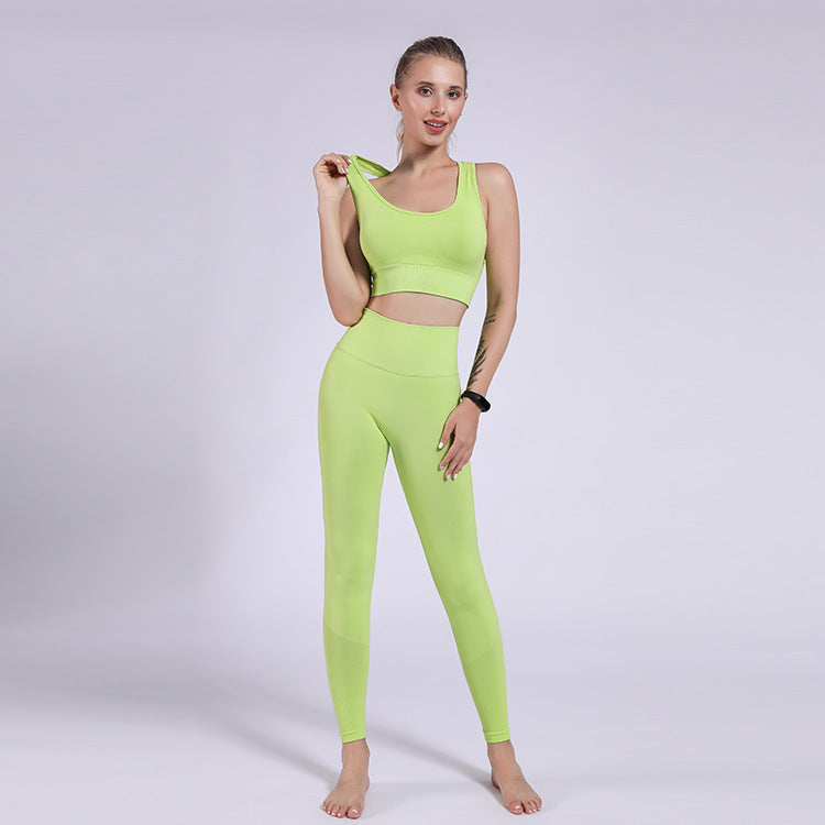 Hot-selling New Yoga Clothes Seamless Sports Peach Hips Fitness Pants Hip Pants Leggings Yoga Clothes Women's Suits anassiri.com